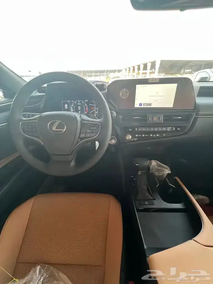 لكزس CA ES350 بريمي 2025 10