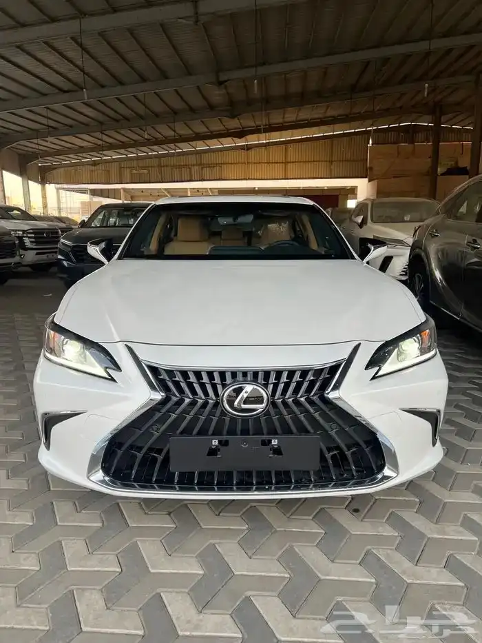 لكزس CA ES350 بريمي 2025 0