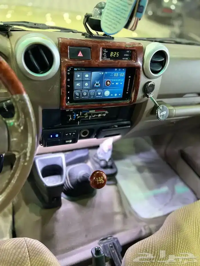 تويوتا شاص 2013 بريمي ماشي 136 الف قمة فالنظافة 8