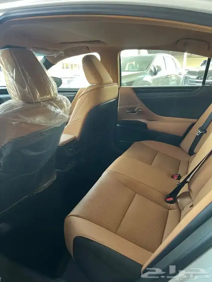 لكزس CA ES350 بريمي 2025 7