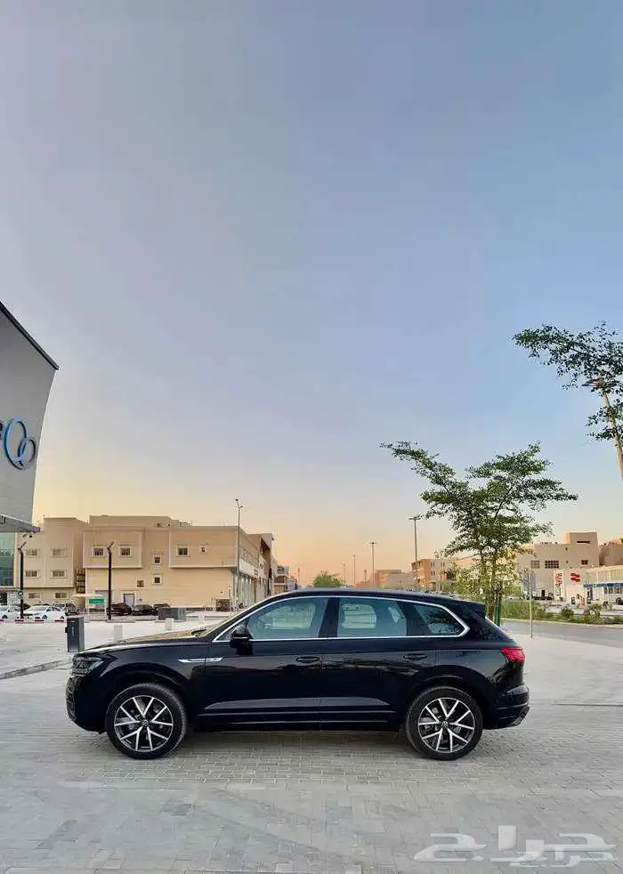 للبيع فولكس فاجن طوارق R-Line موديل 2021 10