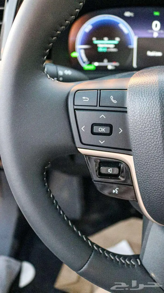 تويوتا كراون برستيج موديل 2026 كاش واقساط 8