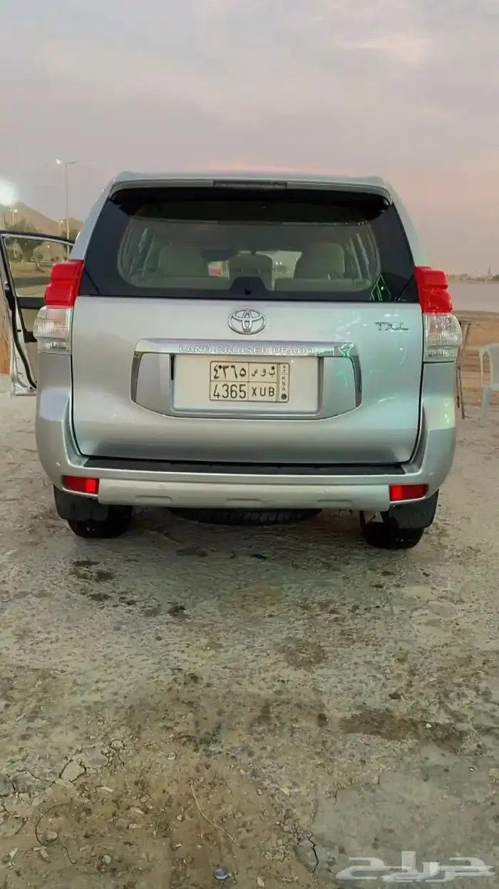 برادو 2012 نظيف لون فضي 9