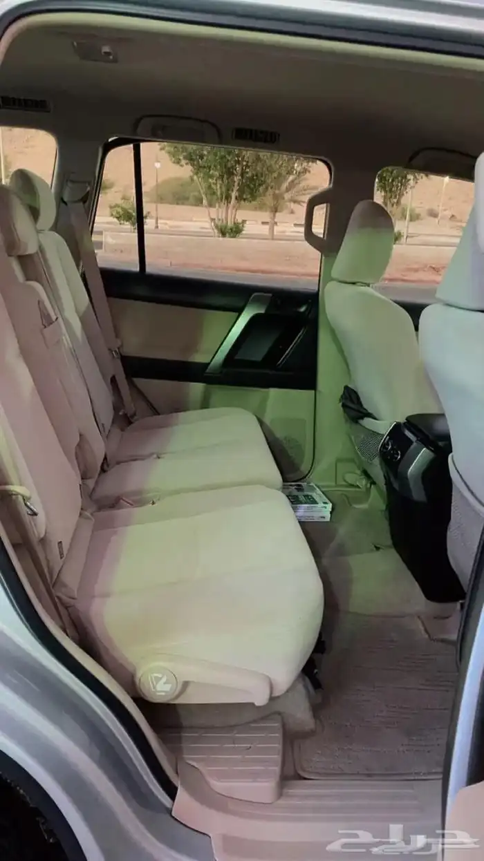 برادو 2012 نظيف لون فضي 7