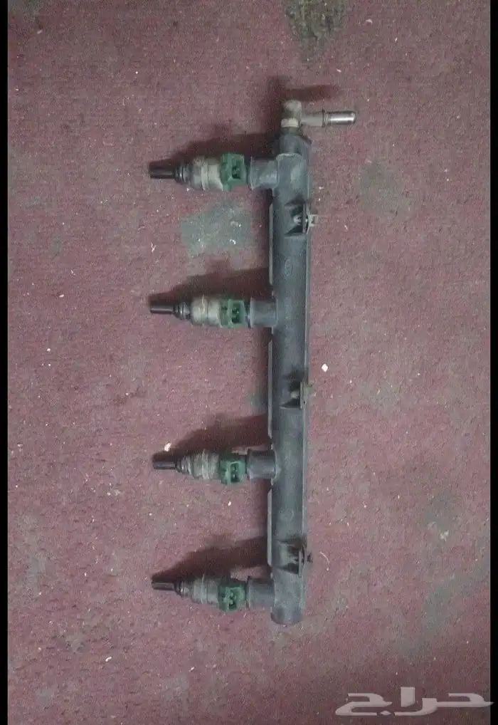 يوجد جميع قطع غيار سيارة كيا ريو سيدان موديل 2002 قير 6