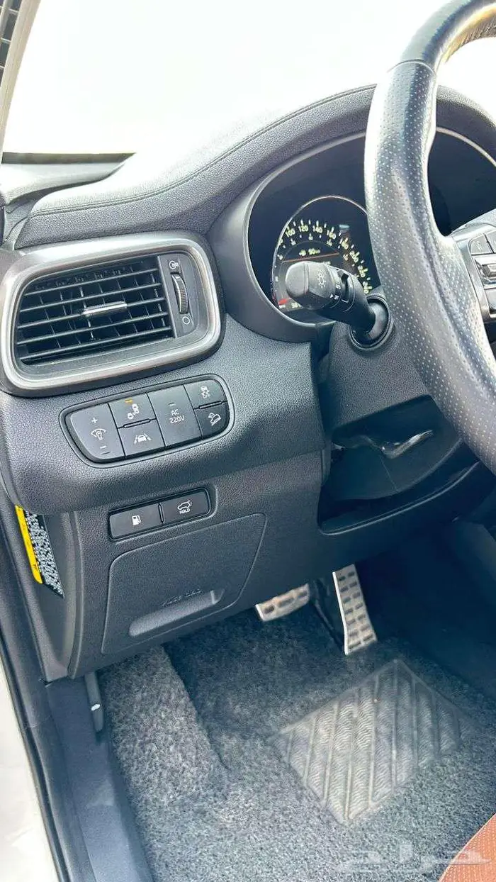 كيا سورينتو 2019 ديزل 13