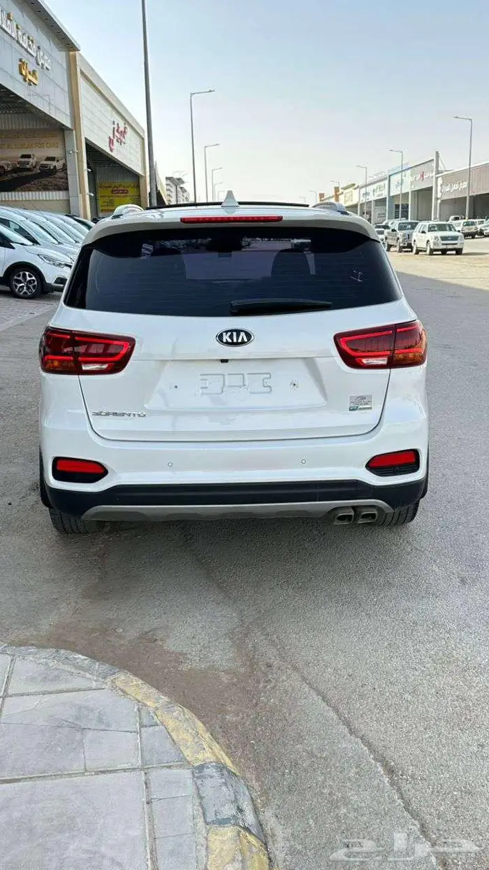 كيا سورينتو 2019 ديزل 3