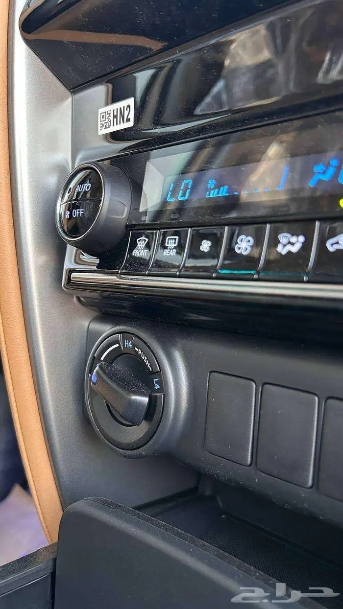 تويوتا فورتشنر VX1 بنزين 2025 لدى شركة عبدالمجيد الخضر 9