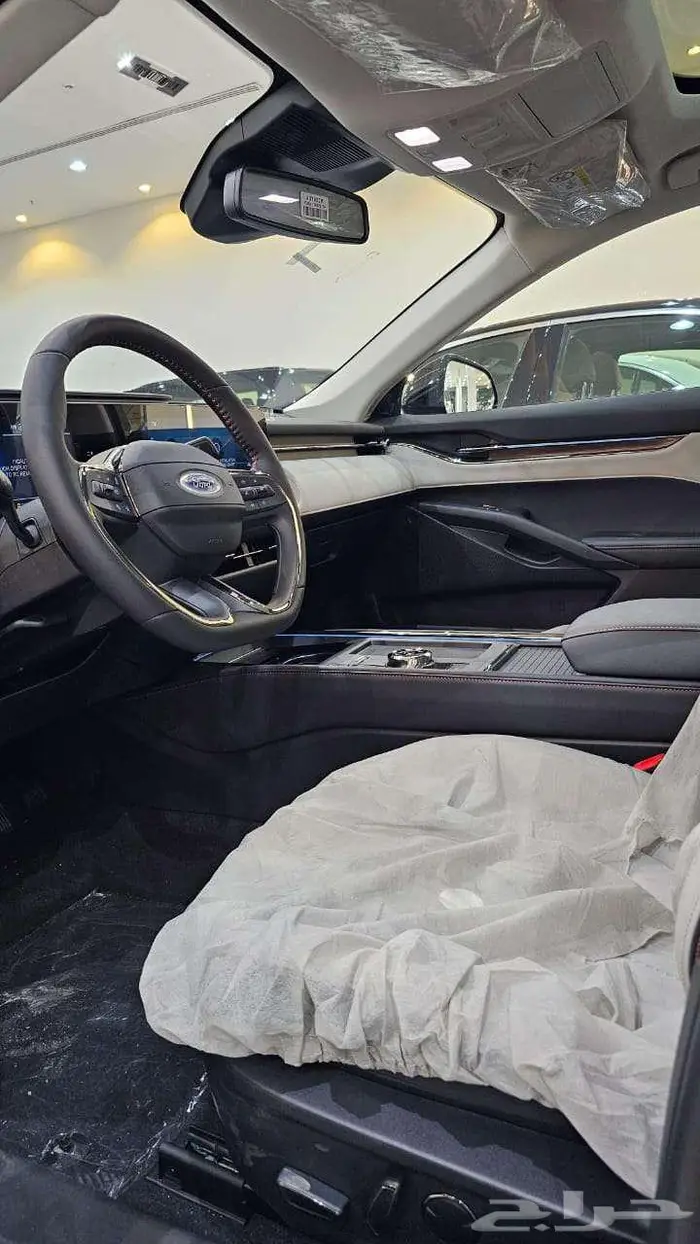 فورد تورس تيتانيوم 2025 جميع الالوان 14