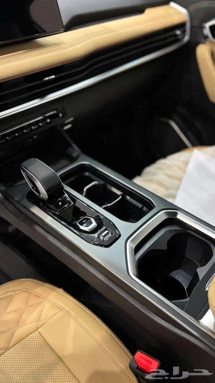 جيلي اوكافانجو 2025 عرض نهاية السنة عرض ما يتفوت 8