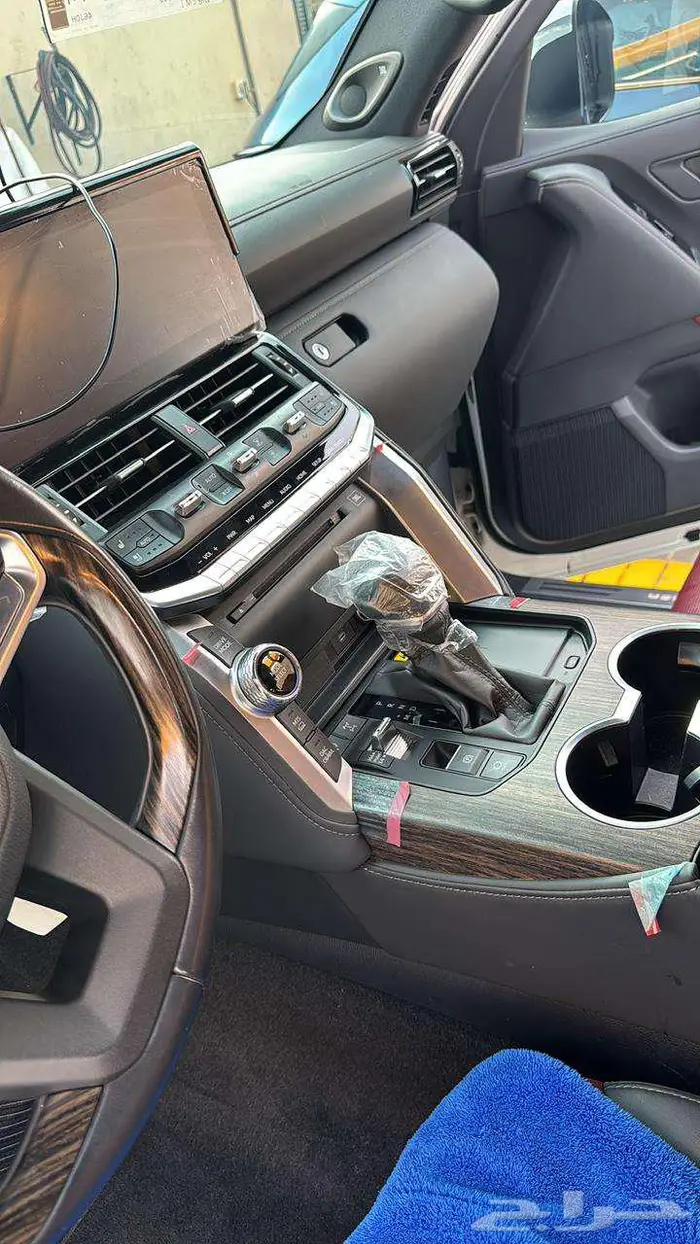 لاند كروزر في اكس ار 2023 للبيع او لتنازل 3