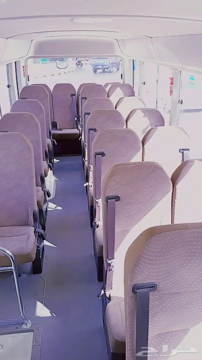 There are stones a head a school a restaurant an airport and 11