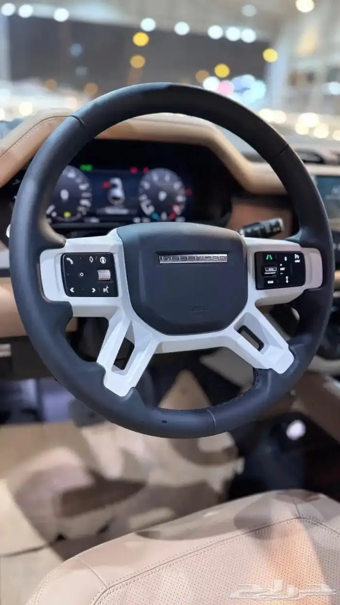 ديفندر 2026 خليجي اللون الأسود 5