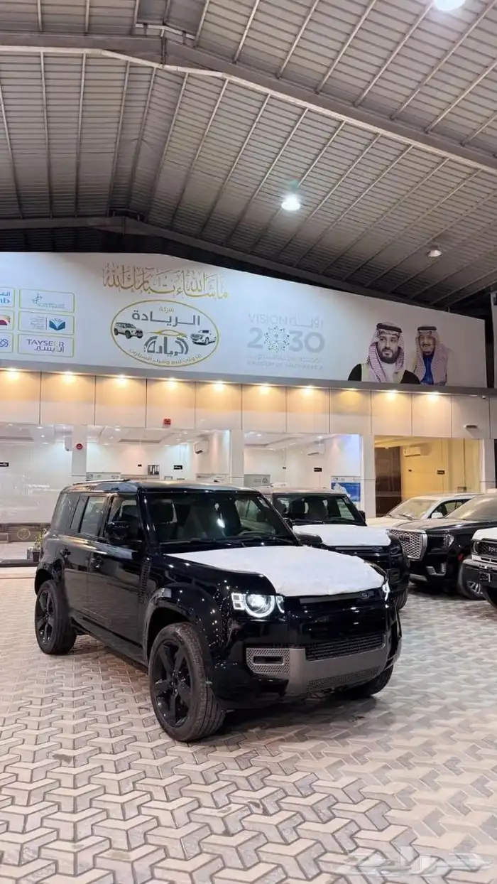ديفندر 2026 خليجي اللون الأسود 0