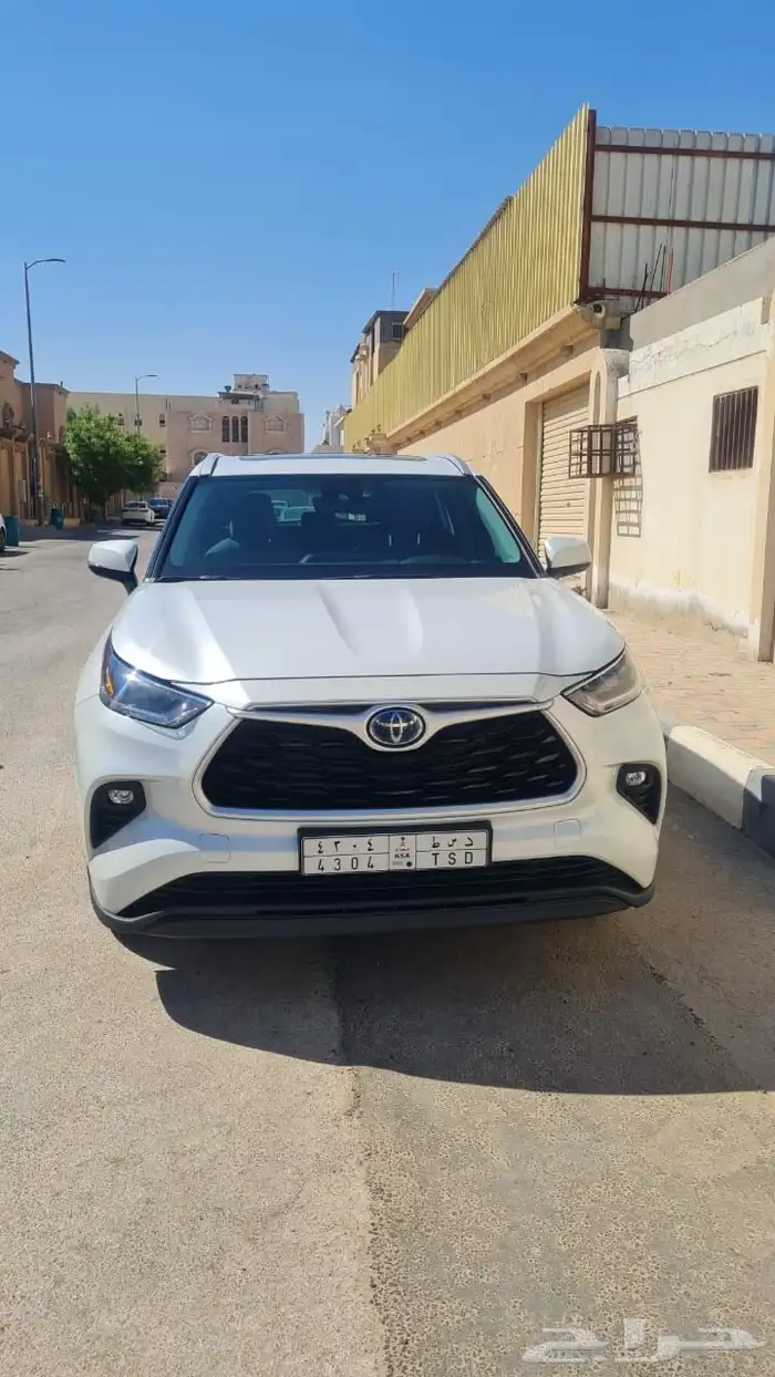 هايلاندر 2023 ابيض بدي وكاله GLE منوة المستخدم 0