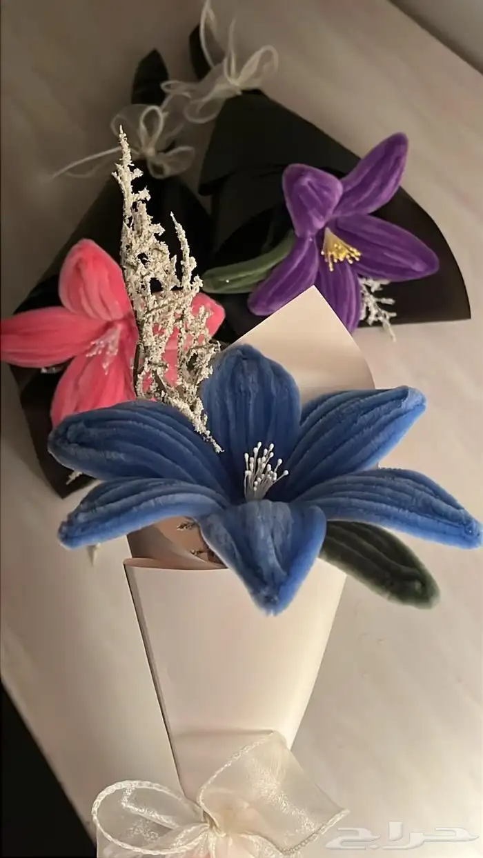 اعرض لكم متخصصه في عمل الورد الابدي للمنازل والمكاتب والكفي 3