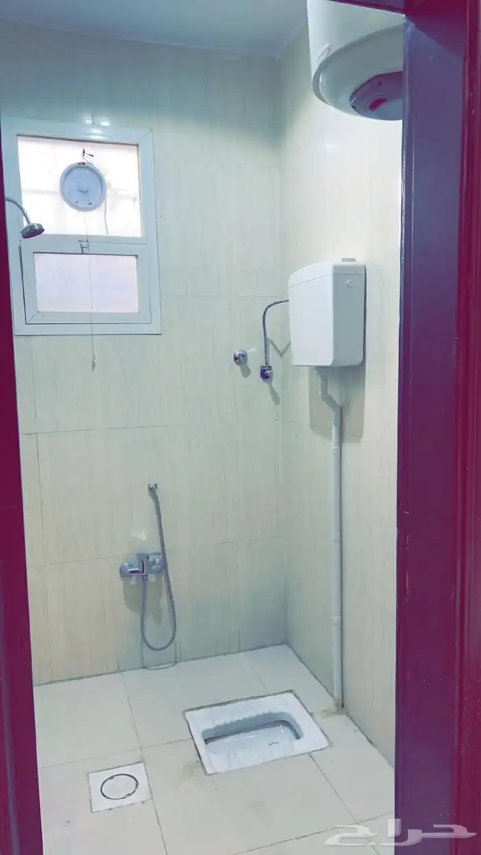 للإيجار شقة عزاب في حي الحزم 2 غرفة 2