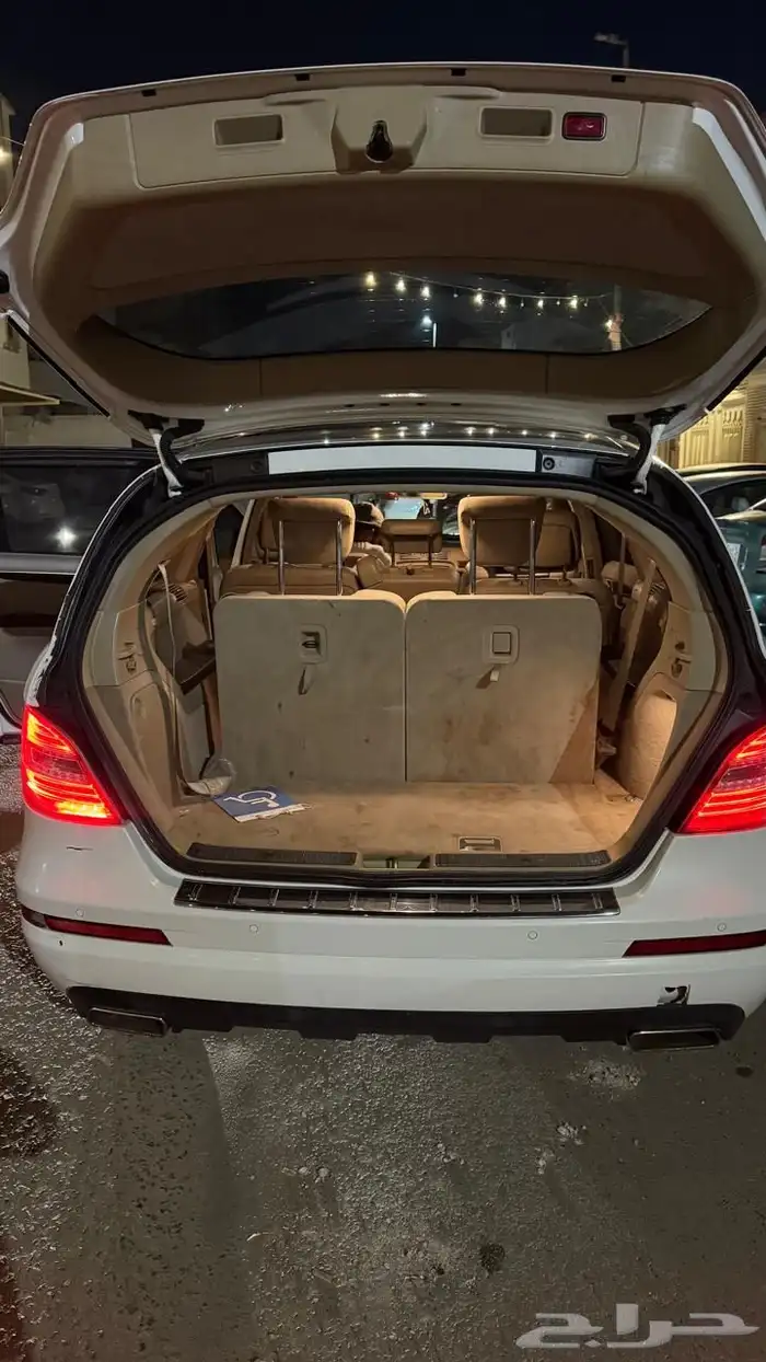 للبيع مرسيدس R300 موديل 2011 مخزن 36