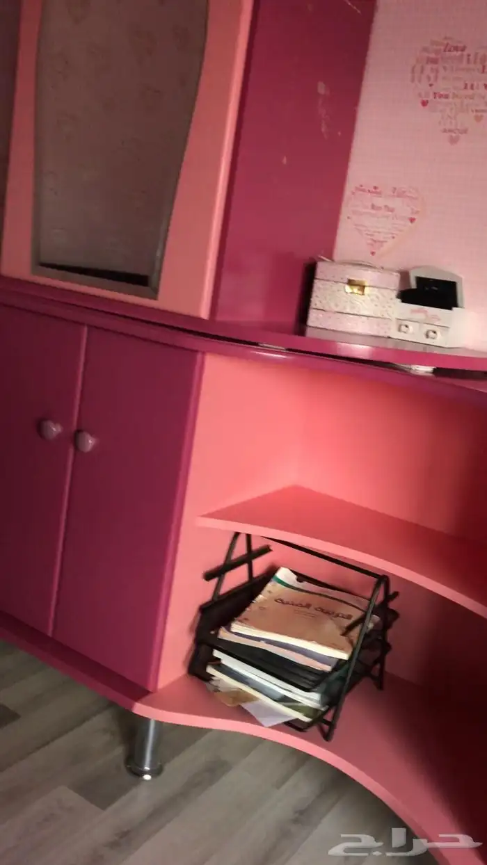 مكتب قومي ومتين جدا بحاله ممتازه 1