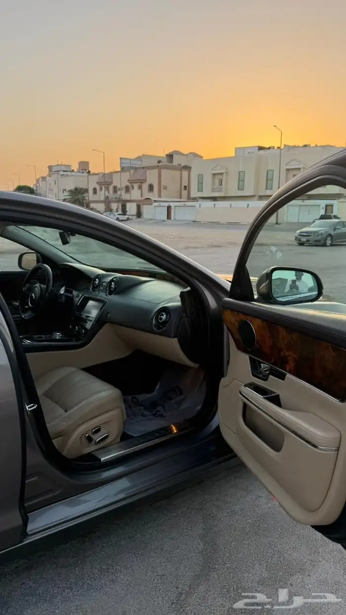 جاكور xjl 2011 فل كامل 9