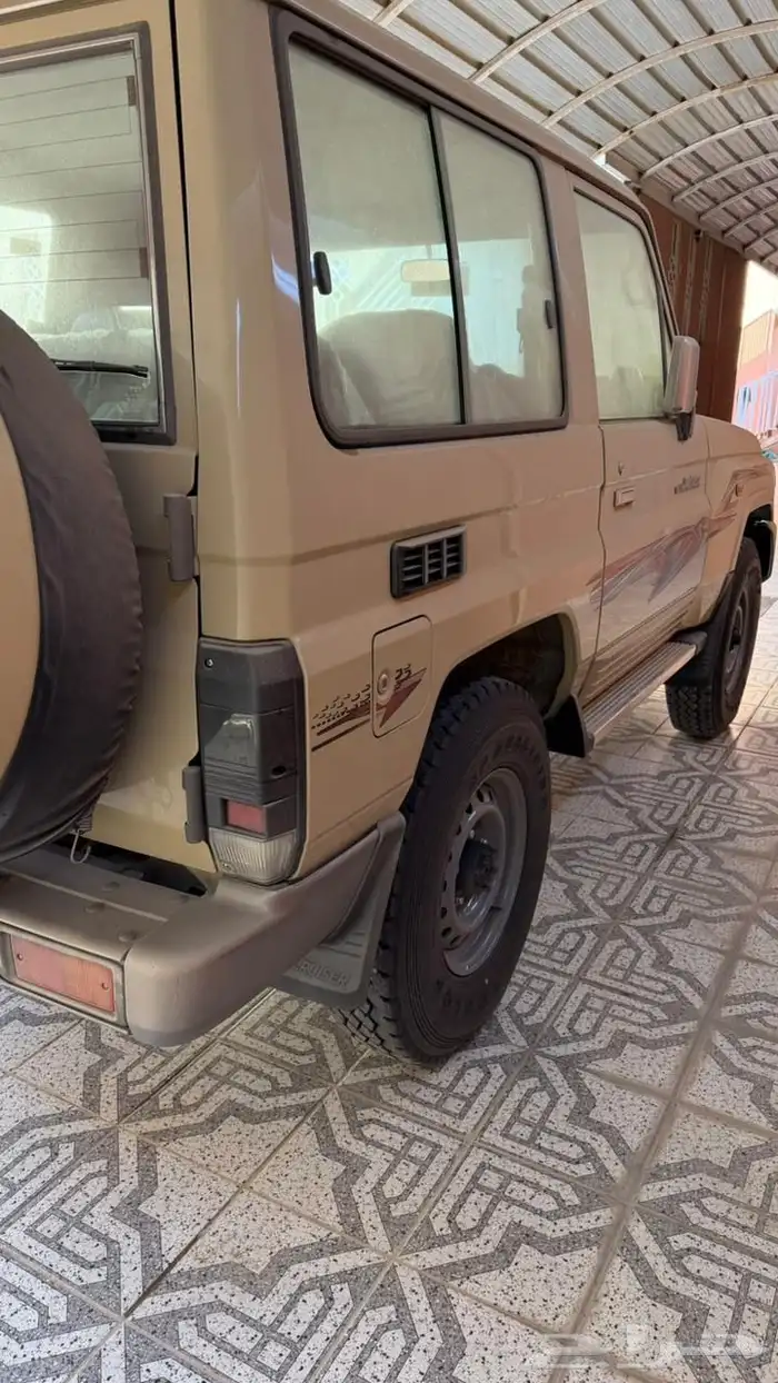 ربع 22 سعودي فل كامل الصقر مخزن (النادر) 3