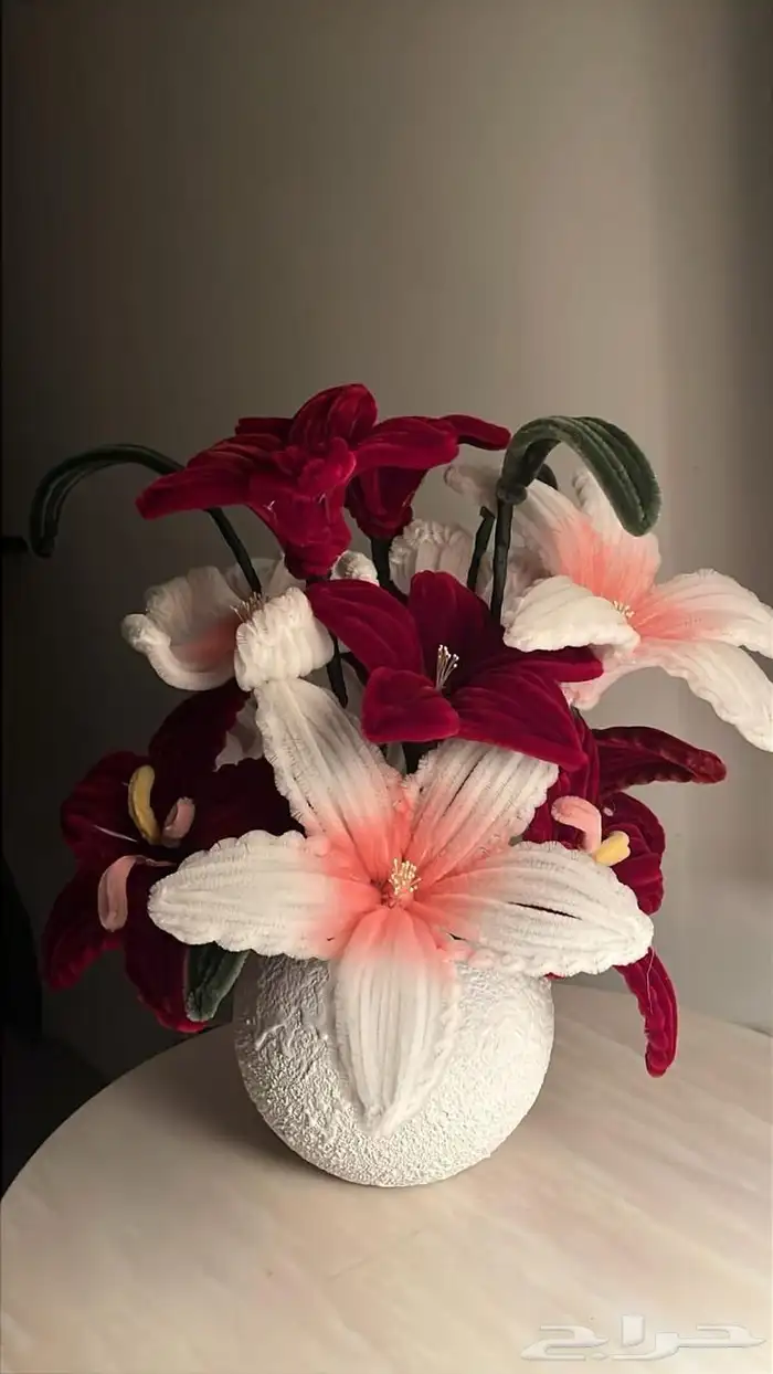 اعرض لكم متخصصه في عمل الورد الابدي للمنازل والمكاتب والكفي 10