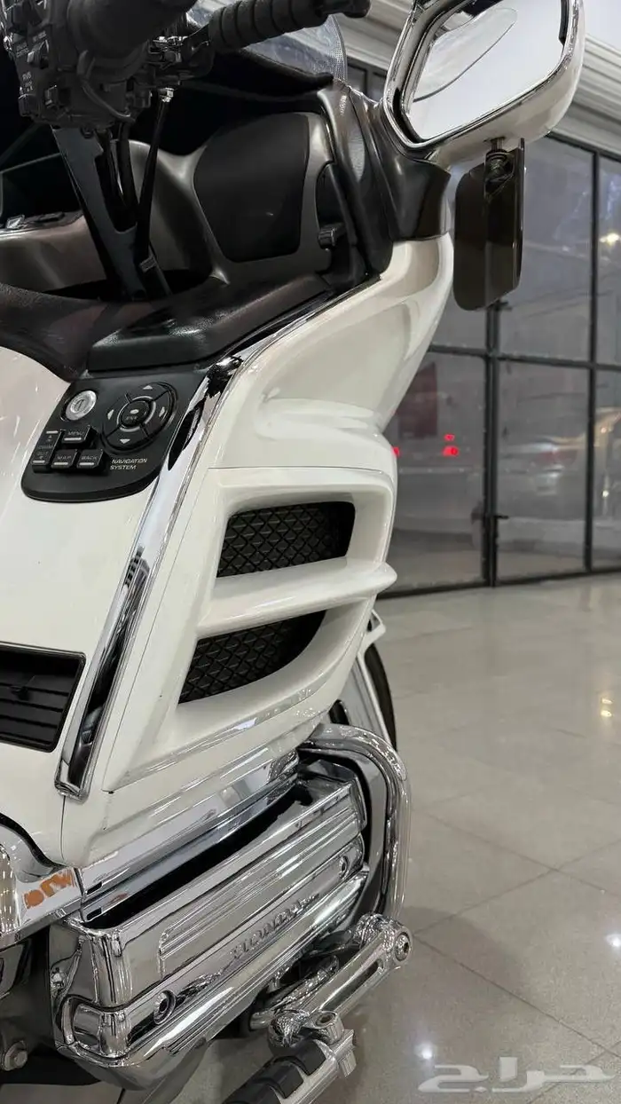 قولد وينق 2006 ابيض 9