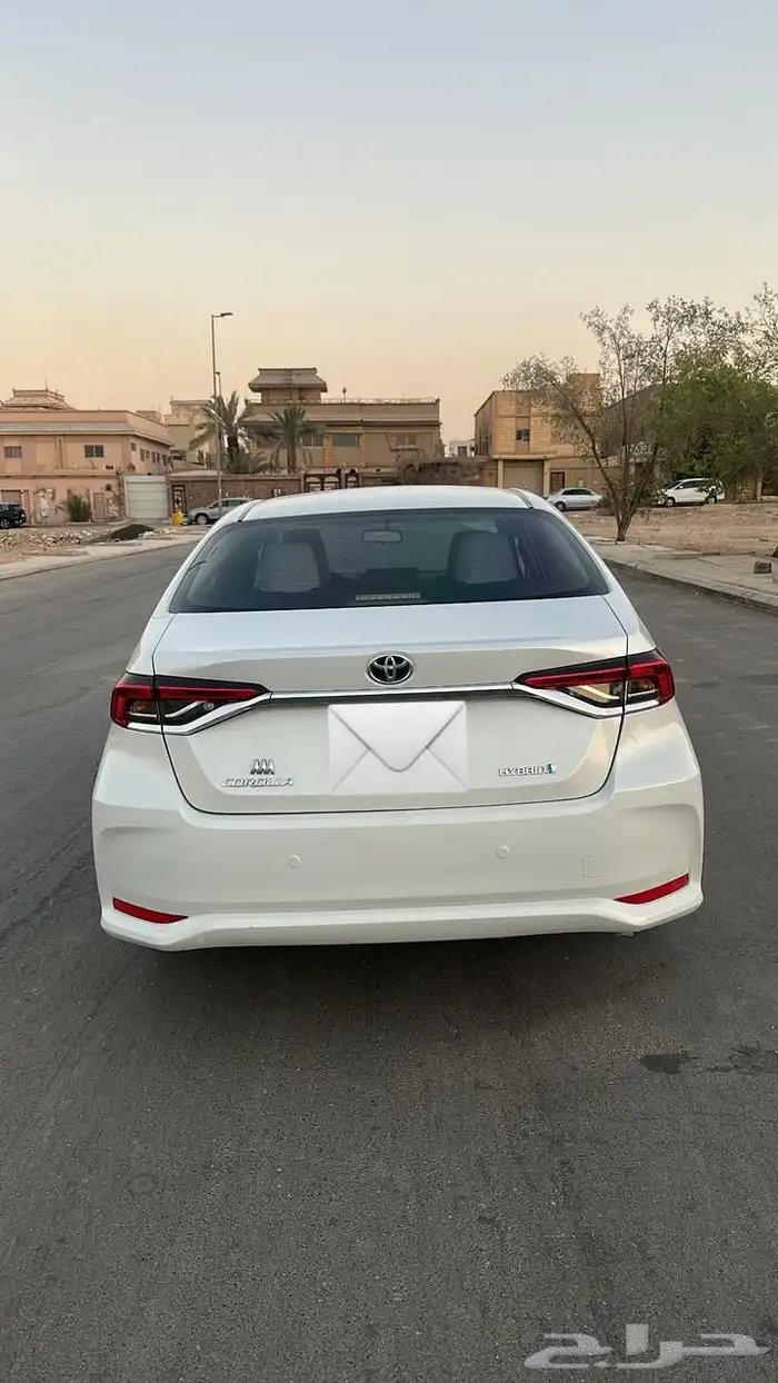 تويوتا كورولا هايبرد 2022 1