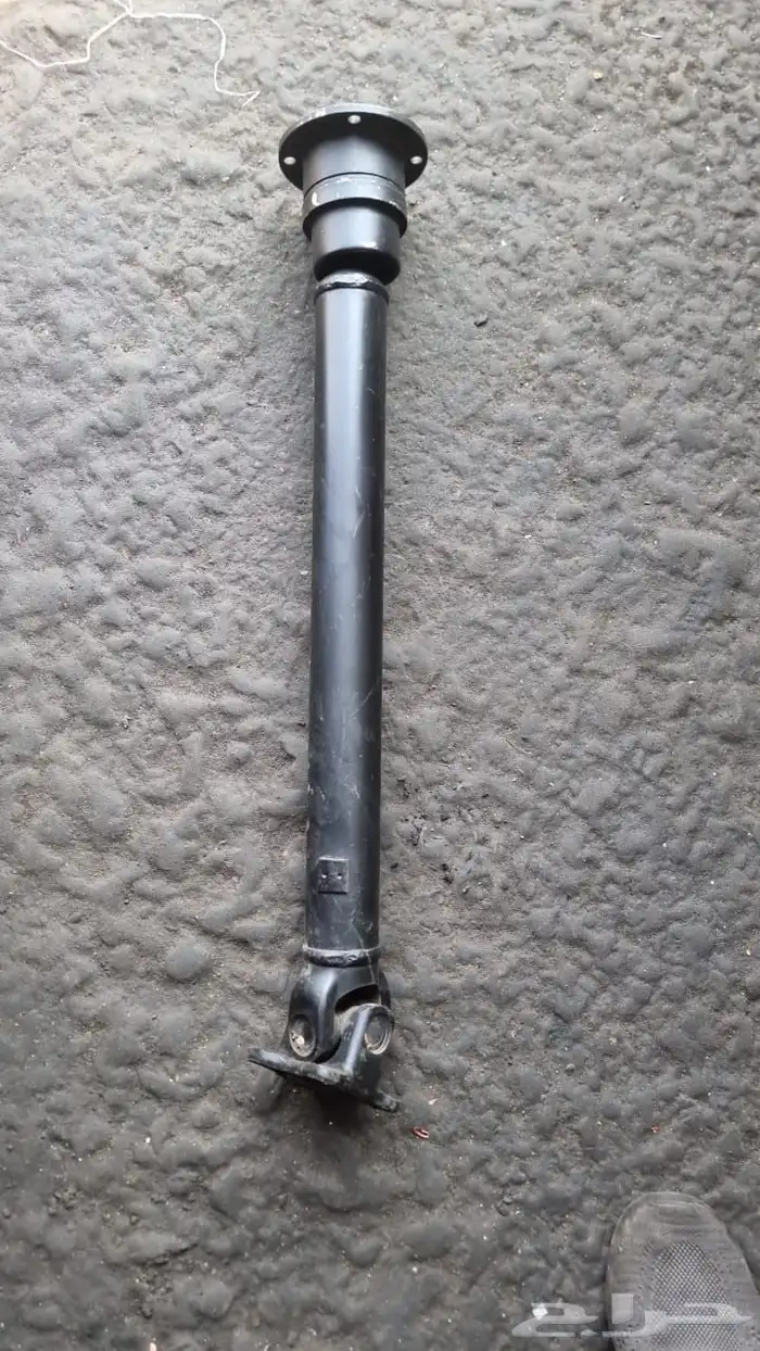 للبيع عامود دوران خلفي جيمني من موديل 2004اللين 2017 0