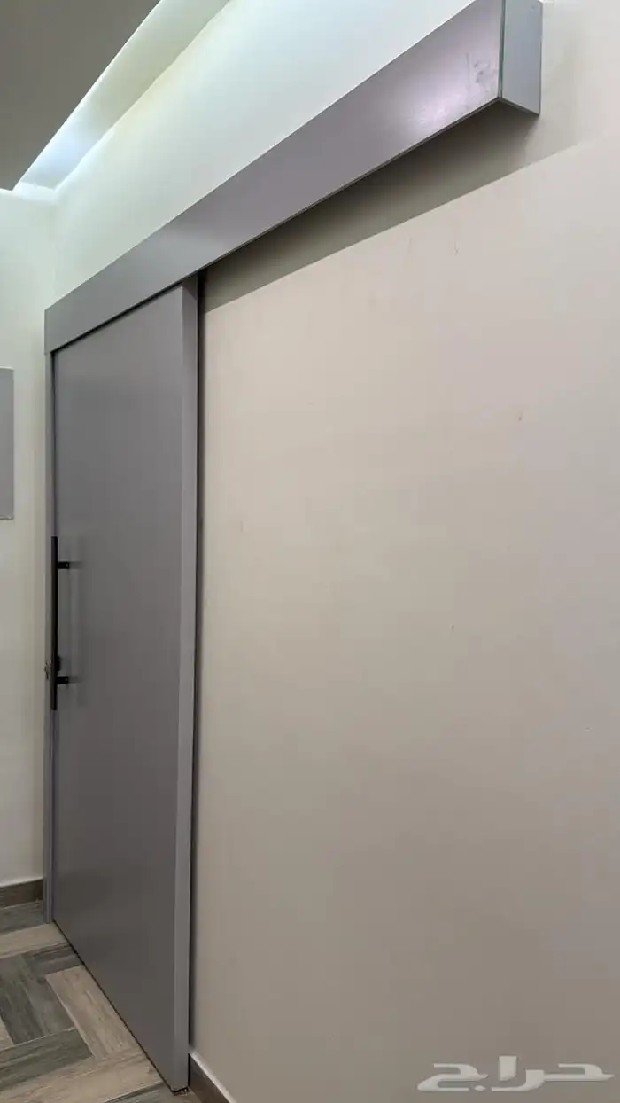 أبواب وديكورات خشب فاخره - تصميم وتنفيذ حسب الطلب 1