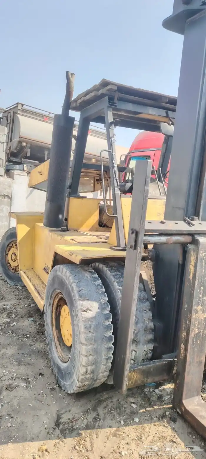 للبيع فوركلفت كبير 3