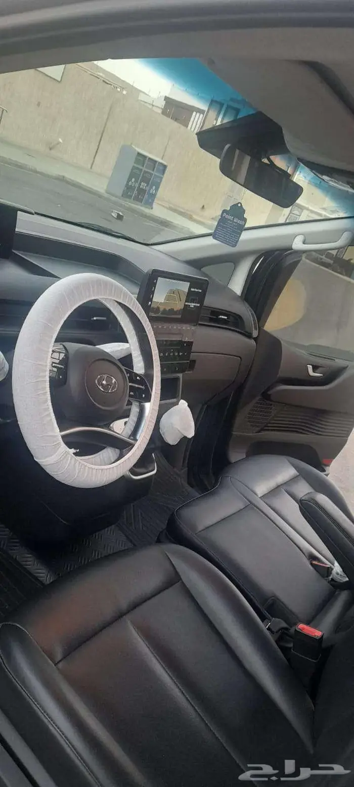 هيونداي ستاريا 2023 13