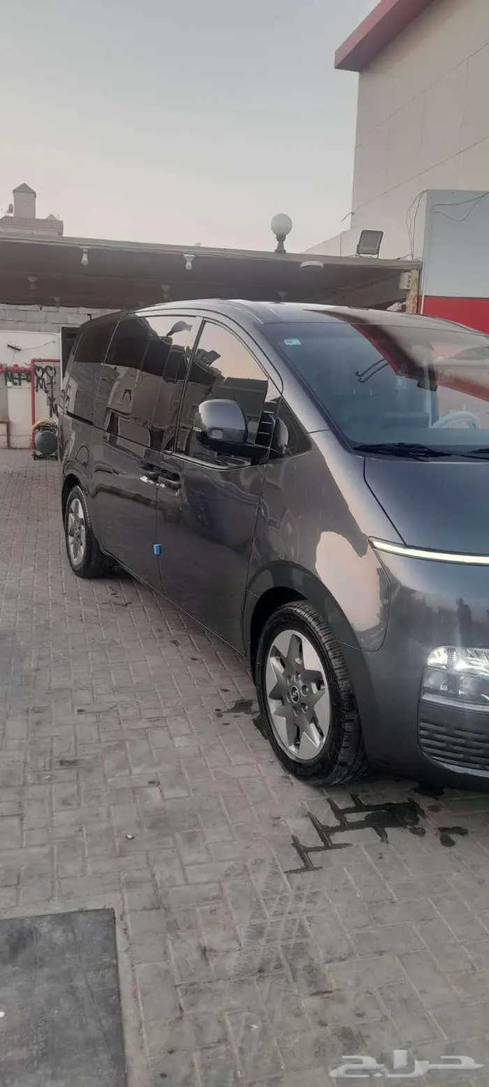 هيونداي ستاريا 2023 6