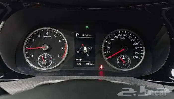 كيا k5 موديل 2021 6