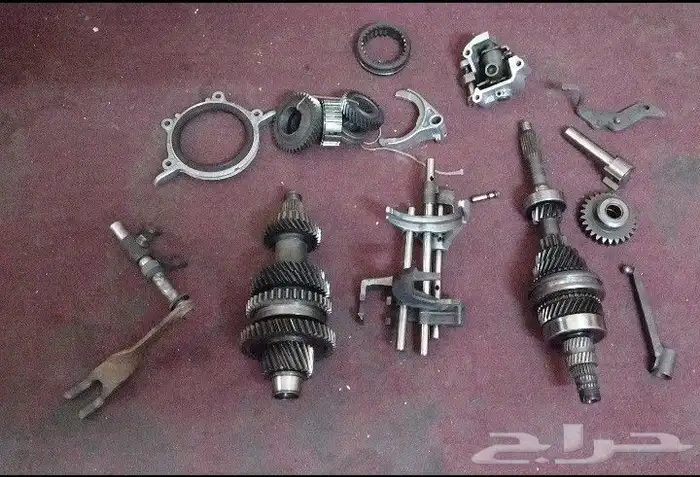 يوجد جميع قطع غيار سيارة كيا ريو سيدان موديل 2002 قير 10