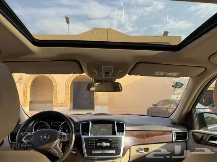 مرسيدس ML400 موديل 2015 للبيع 12