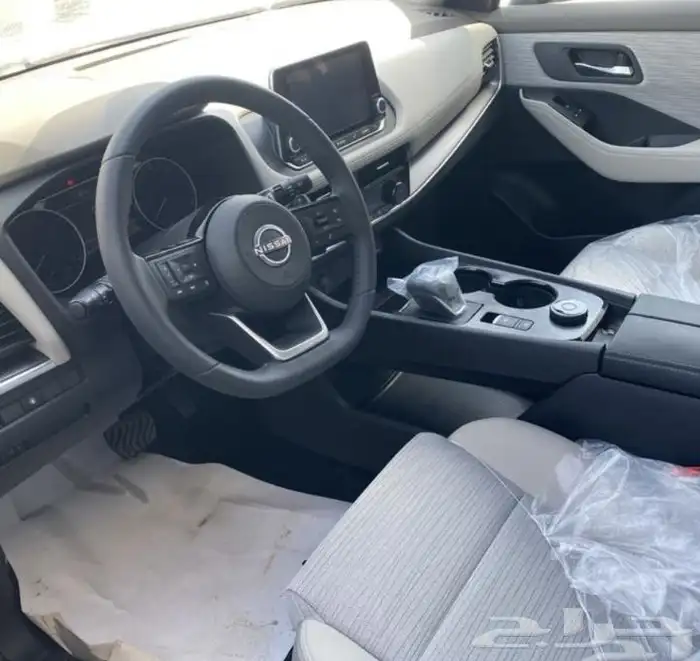 نيسان اكس تريل Sv 2025 نص فل كاش واقساط 5