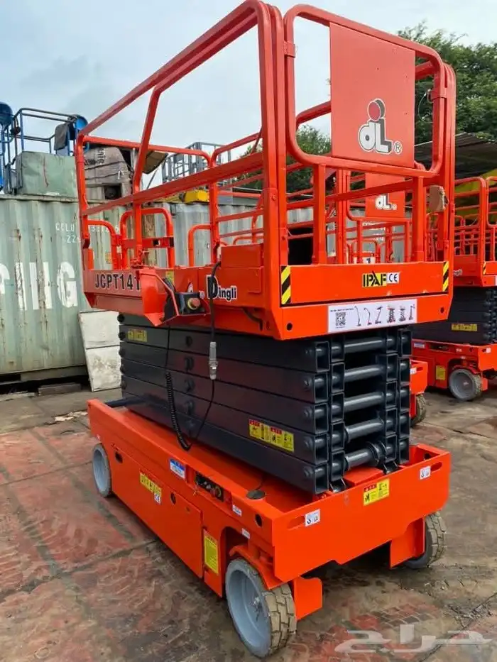 رافعه مقصيه 16متر كهرباء للايجار سيزرلفت 16متر للايجار 0