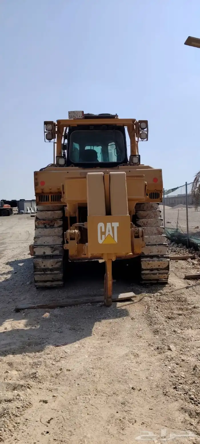 للبيع بلدوزر 0