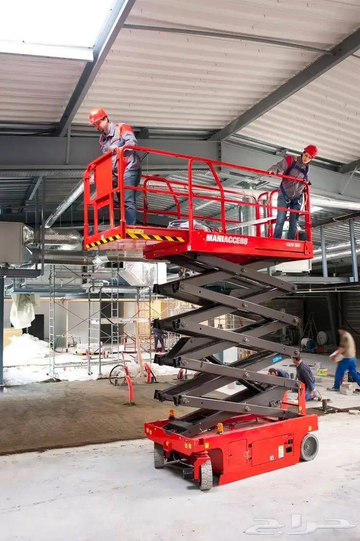 سيزر لفت للايجار رافعات شوكية للايجار مان لفت للايجار جميع 5