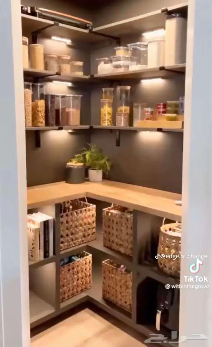 خزاين خشب ألماني 36