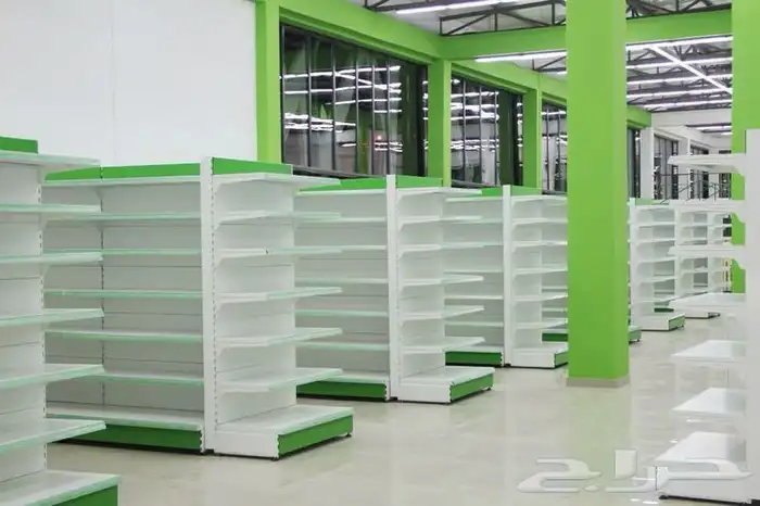 رفوف سوبر ماركت بقالة محل في الرياض 1