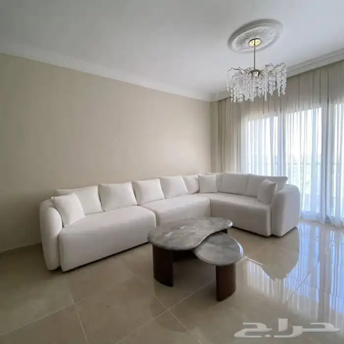 سعر المتر 380 شامل المخدات الصغيرة والكبيره وشامل التوصيل 5