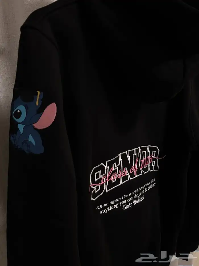 تصميم بلوفرات senior للخريجات 5