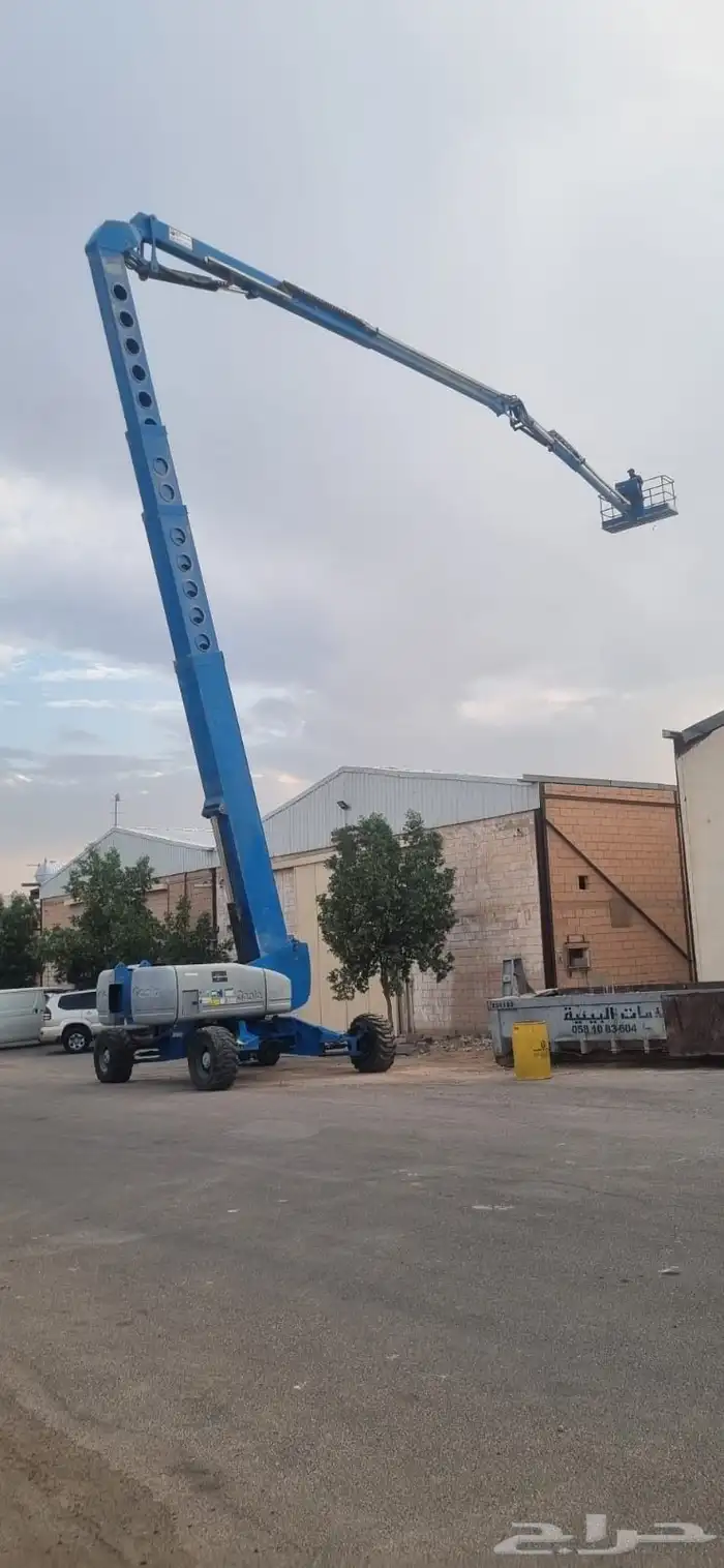 يوجد لدينا كرينات بجميع انوعها ويوجد لدينا مالفت فركلفت سيزر 5