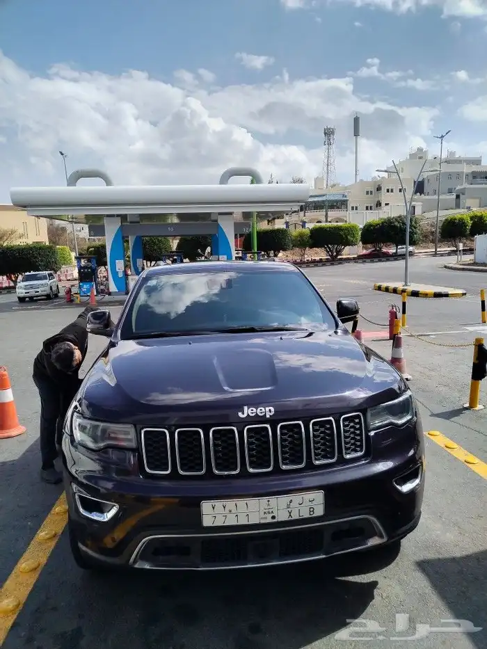 جيب jeep جراند شيروكي فل كامل 2020 نظيف 0