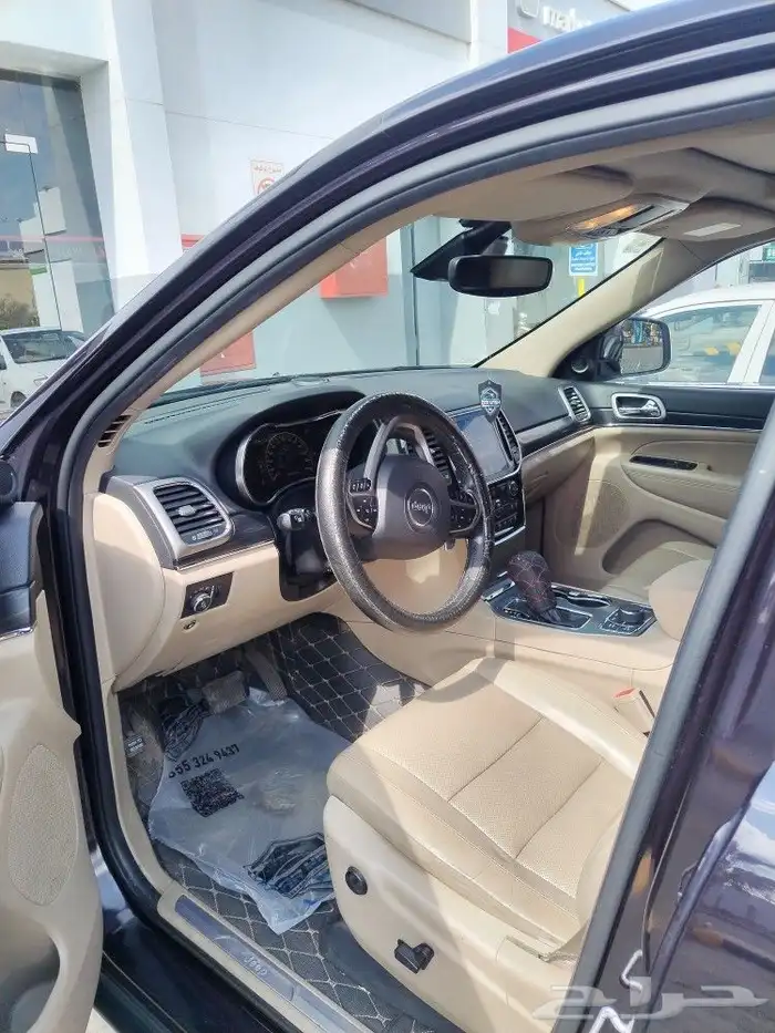 جيب jeep جراند شيروكي فل كامل 2020 نظيف 1
