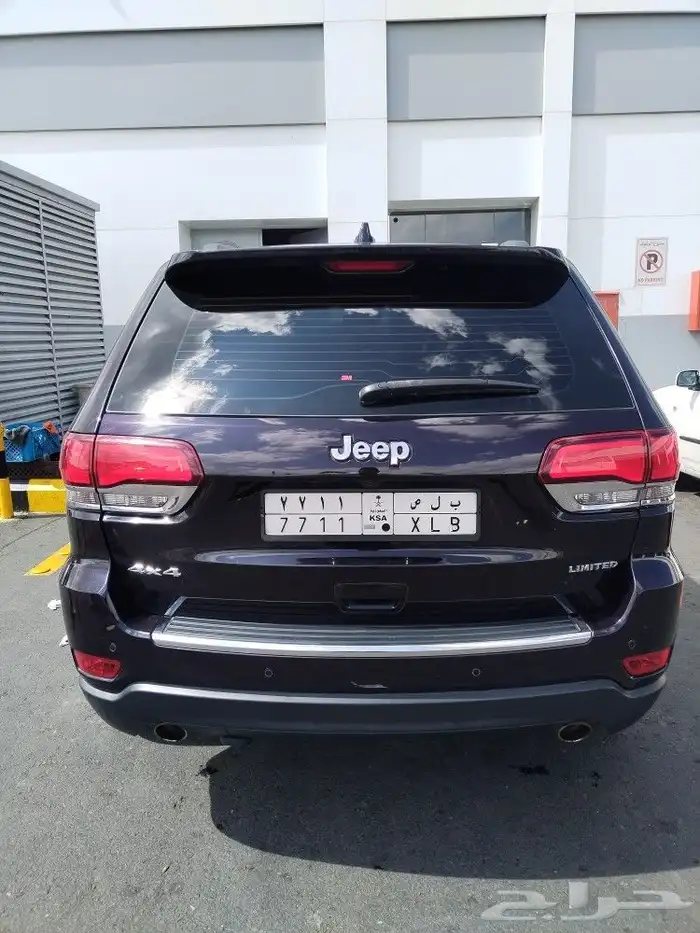 جيب jeep جراند شيروكي فل كامل 2020 نظيف 9