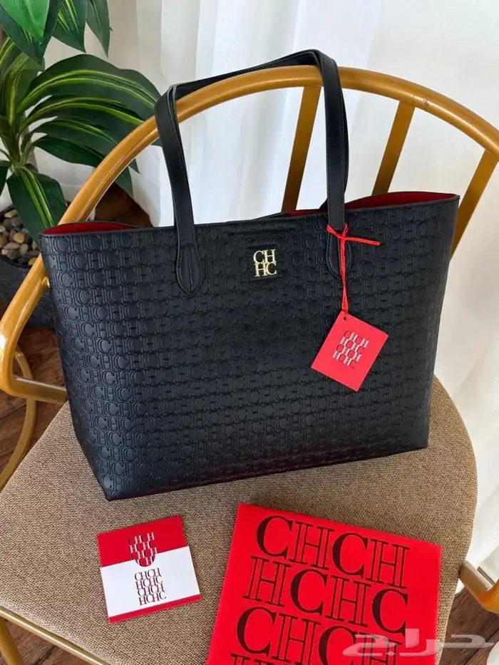 شنط درجه أولى جميع الماركات بأسعار مناسبه للدوامات وللجامعه 1