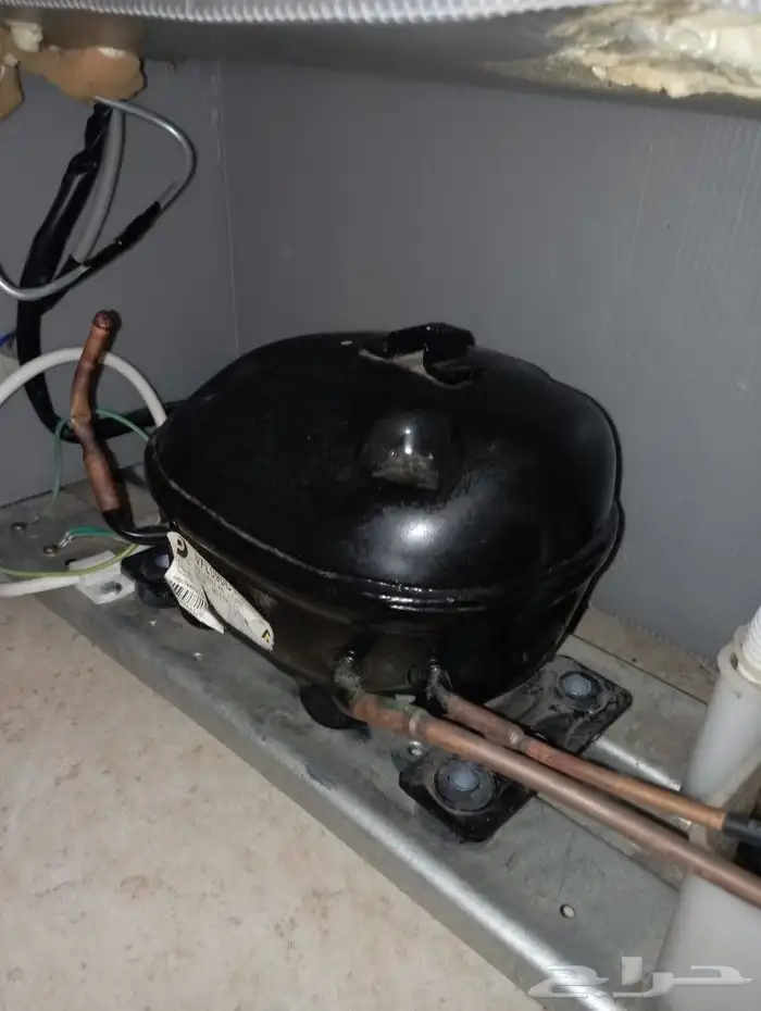 للبيع ثلاجه استيل 8